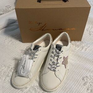 NWT Vintage Havana Sneakers - Galit Glitter Star Lace Up Sneaker Pink Silver